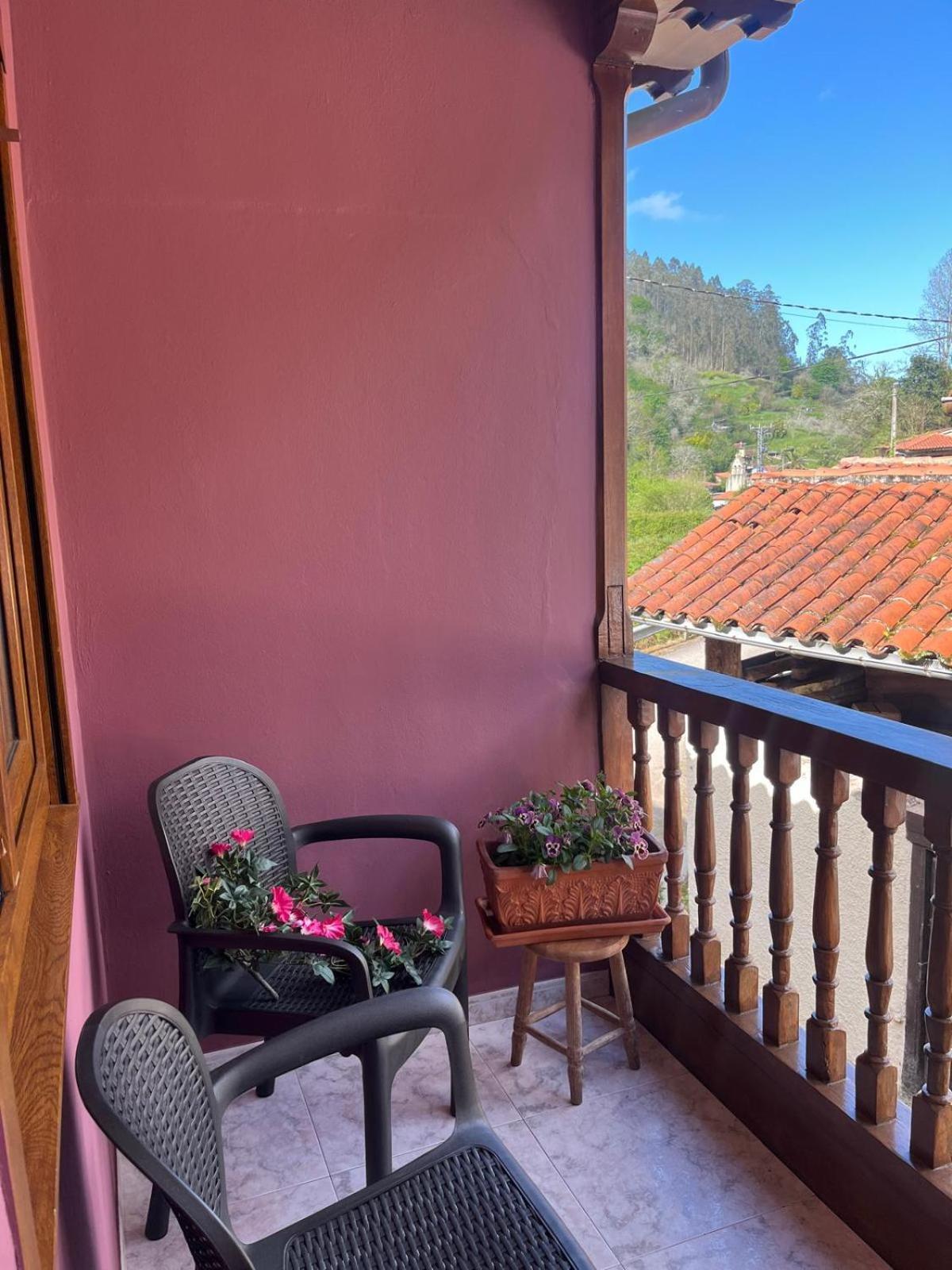 Apartamentos Rurales Los Villares كولونغا المظهر الخارجي الصورة